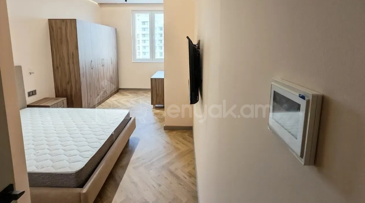 4 Սենյականոց Բնակարան Նորակառույցում, 96քմ, 9/14 հարկ, Կապիտալ Վերանորոգված