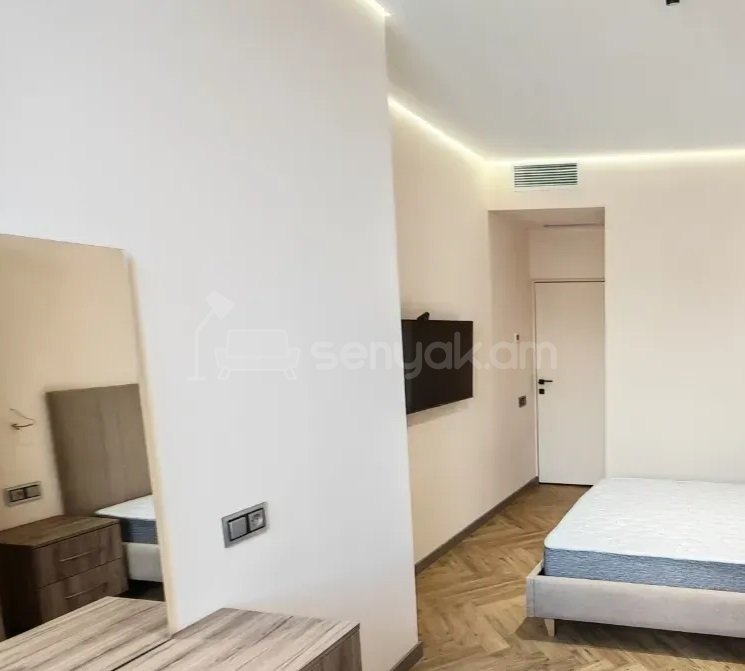 4 Սենյականոց Բնակարան Նորակառույցում, 96քմ, 9/14 հարկ, Կապիտալ Վերանորոգված