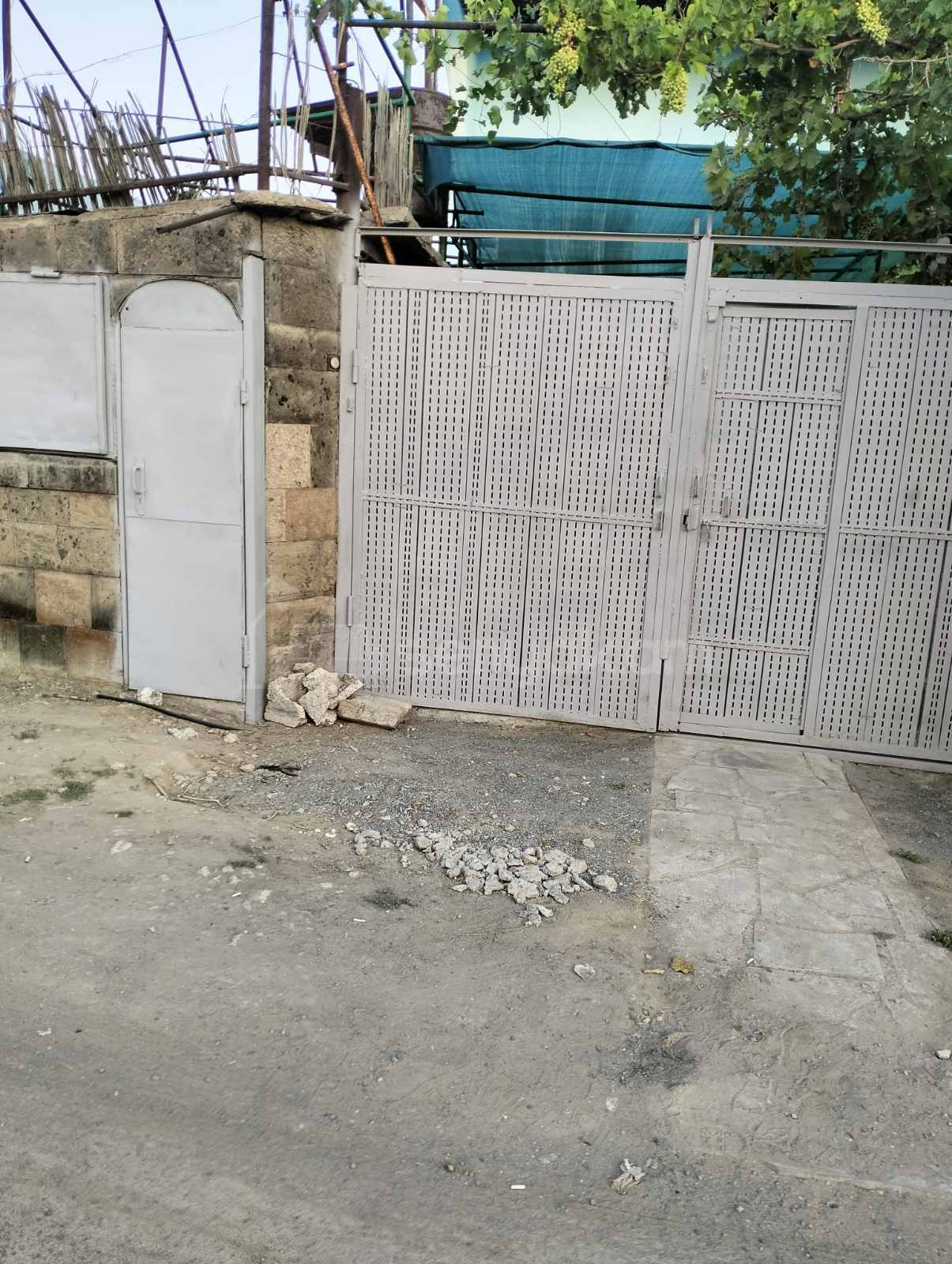 3 Սենյականոց Սեփական Տուն, 295քմ, Կոսմետիկ Վերանորոգված
