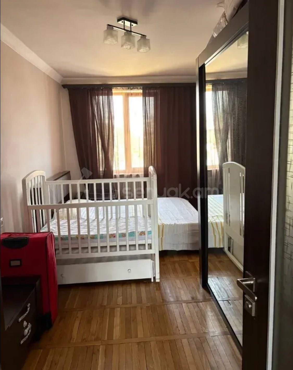 3 Սենյականոց Բնակարան, 75քմ, 5/5 հարկ, Նորմալ Վիճակում