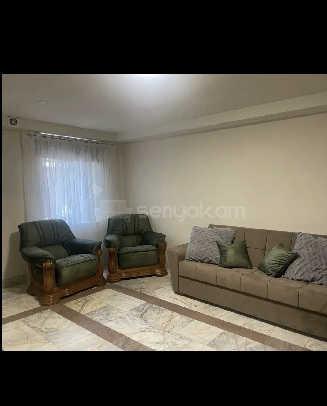 3 Սենյականոց Բնակարան Քարե Շենքում, 85քմ, 1/4 հարկ, Կապիտալ Վերանորոգված, Կահավորված
