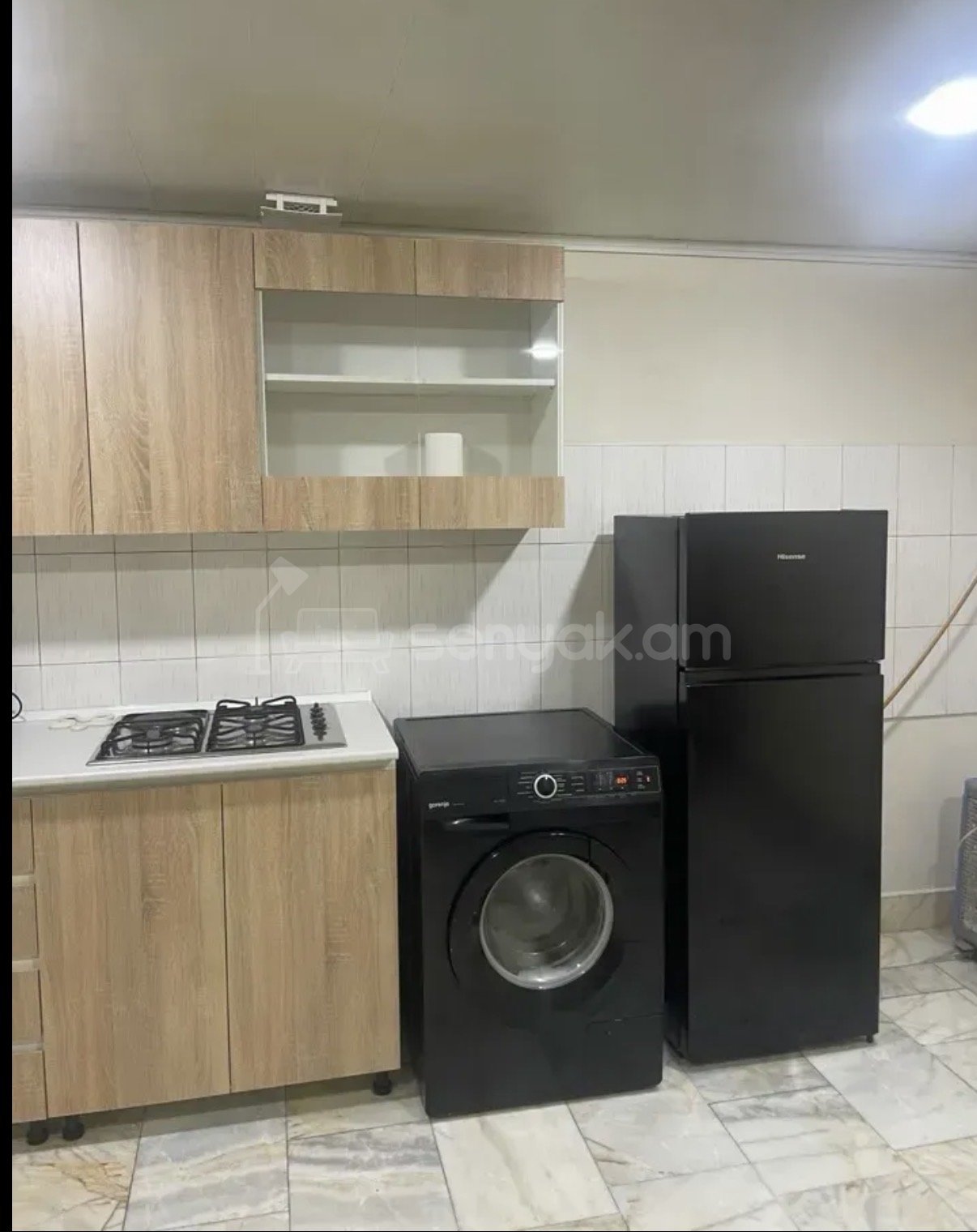 3 Սենյականոց Բնակարան Քարե Շենքում, 85քմ, 1/4 հարկ, Կապիտալ Վերանորոգված, Կահավորված, Արևկող