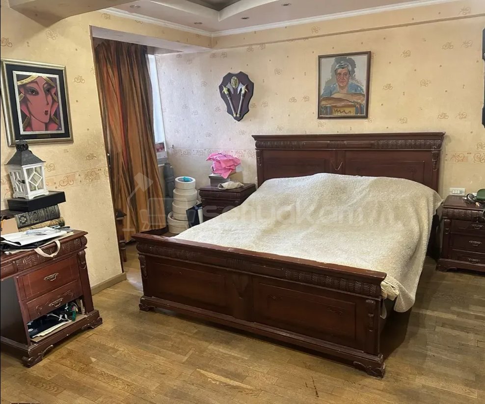 3 Սենյականոց Բնակարան, 100քմ, 2/10 հարկ, Նորմալ Վիճակում
