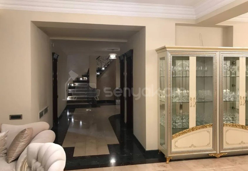 7 Սենյականոց Սեփական Տուն, 422քմ, Դիզայներական Վերանորոգված, Կահավորված, Ավտոտնակով