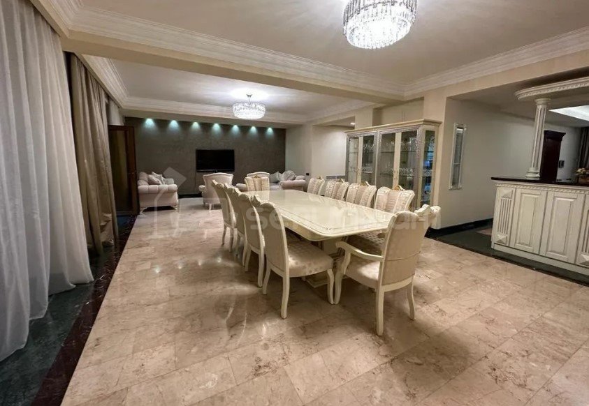 7 Սենյականոց Սեփական Տուն, 422քմ, Դիզայներական Վերանորոգված, Կահավորված, Ավտոտնակով