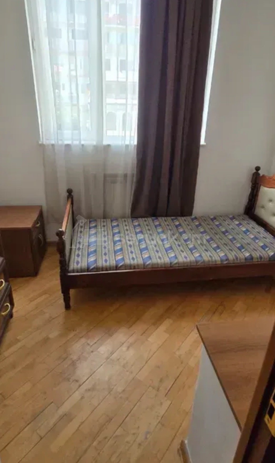 4 Սենյականոց Բնակարան Քարե Շենքում, 87քմ, 3/5 հարկ, Կապիտալ Վերանորոգված, Կահավորված