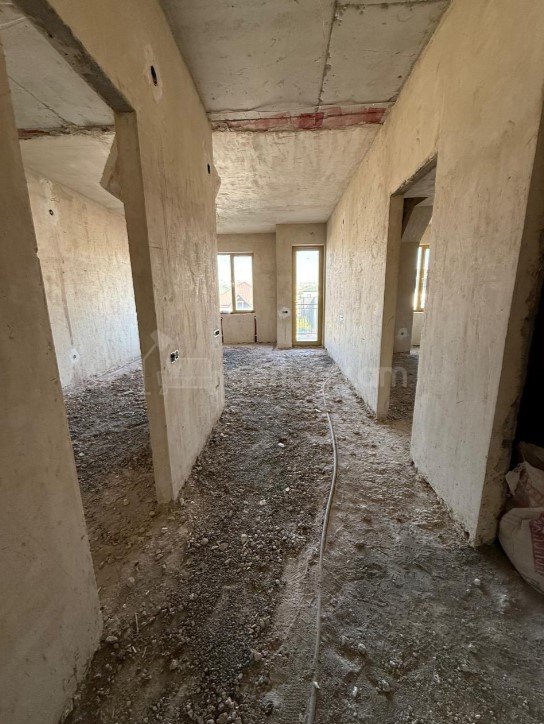 4 Սենյականոց Բնակարան Նորակառույցում, 157քմ, 1/3 հարկ, Զրոյական Վիճակում