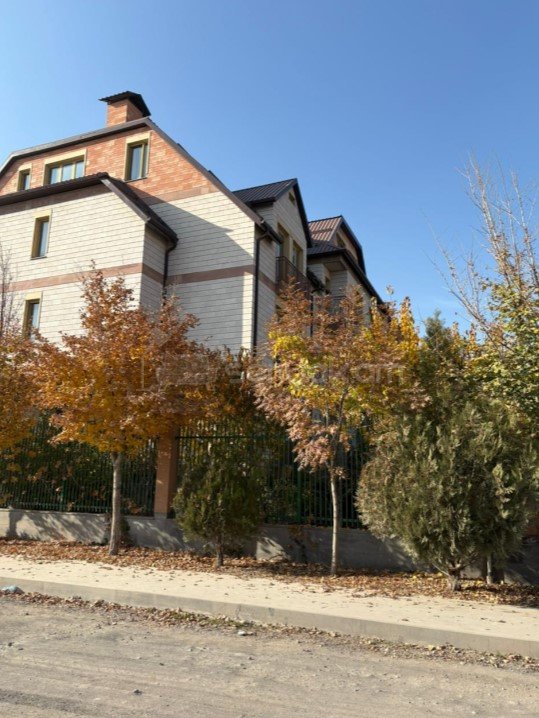 4 Սենյականոց Բնակարան Նորակառույցում, 157քմ, 1/3 հարկ, Զրոյական Վիճակում