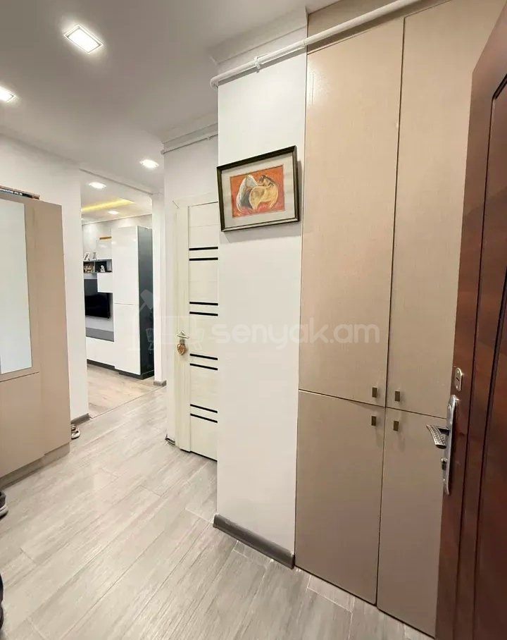3 Սենյականոց Բնակարան Նորակառույցում, 65քմ, 6/12 հարկ, Կապիտալ Վերանորոգված