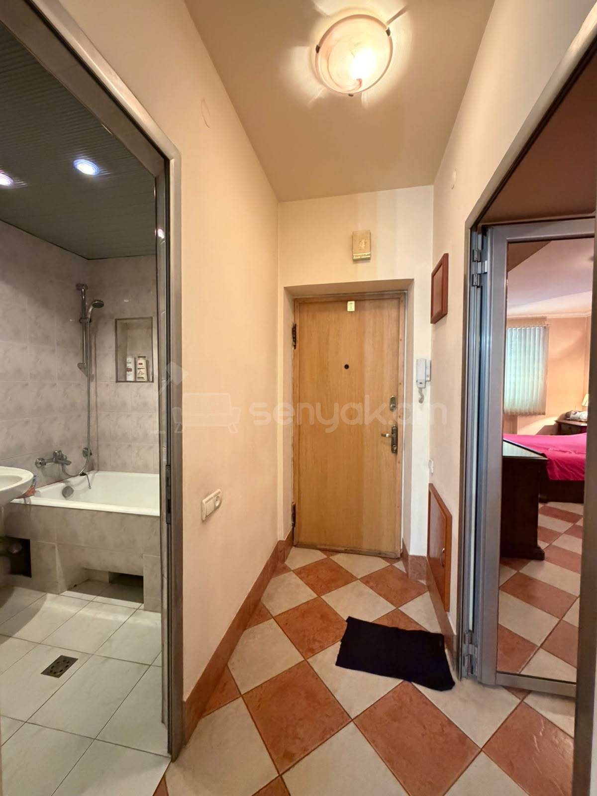 2 Սենյականոց Բնակարան Քարե Շենքում, 40քմ, 2/4 հարկ, Կապիտալ Վերանորոգված, Կահավորված