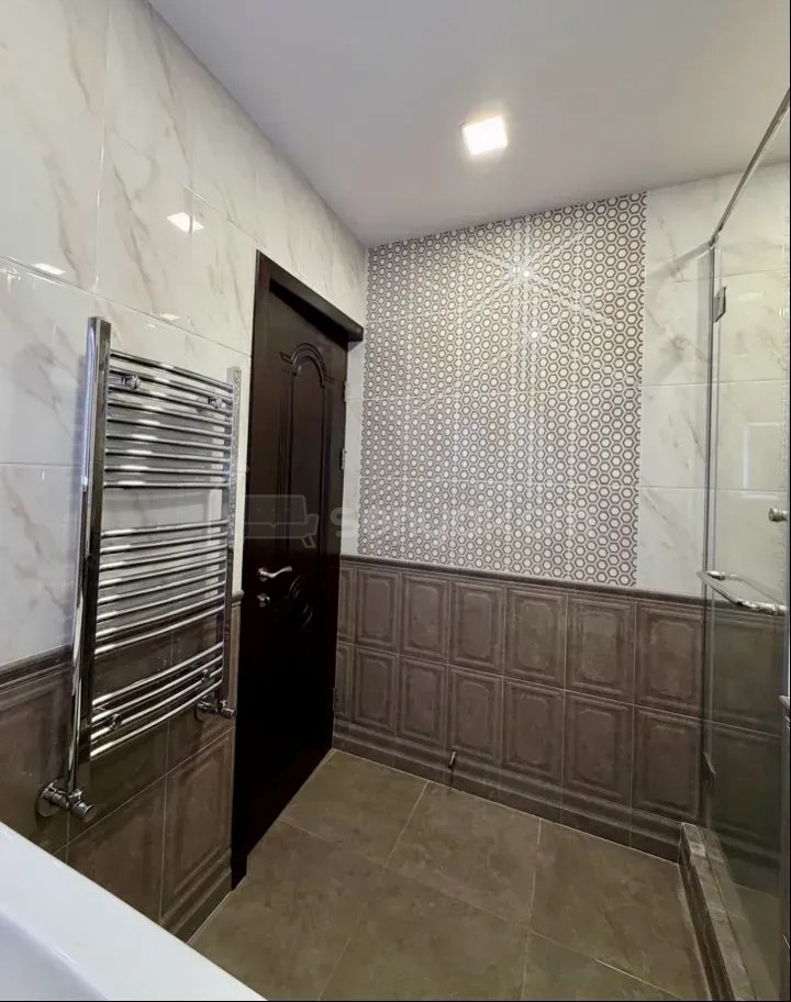2 Սենյականոց Բնակարան Նորակառույցում, 77քմ, 1/11 հարկ, Դիզայներական Վերանորոգված