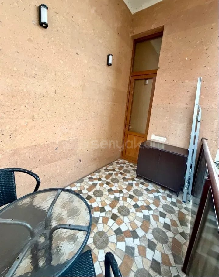 2 Սենյականոց Բնակարան Նորակառույցում, 77քմ, 1/11 հարկ, Դիզայներական Վերանորոգված