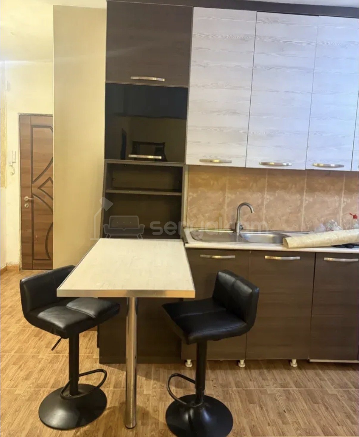 3 Սենյականոց Բնակարան, 63քմ, 1/13 հարկ, Կապիտալ Վերանորոգված