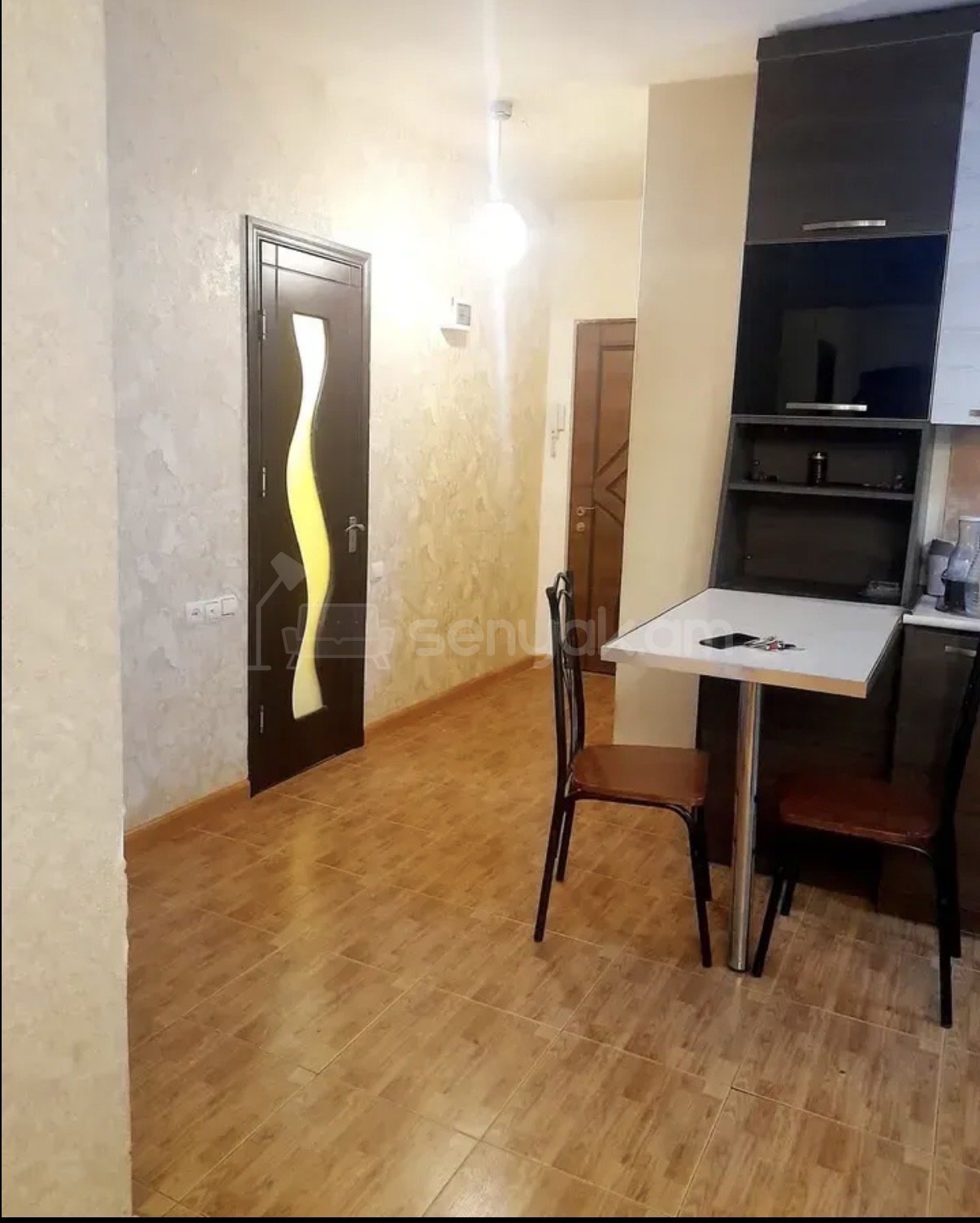 3 Սենյականոց Բնակարան, 63քմ, 1/13 հարկ, Կապիտալ Վերանորոգված