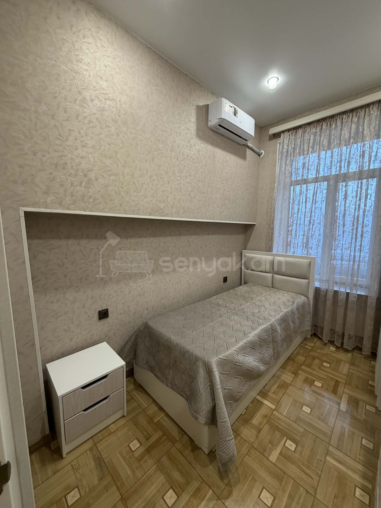 4 Սենյականոց Բնակարան, 90քմ, 2/4 հարկ, Կապիտալ Վերանորոգված, Կահավորված, Արևկող