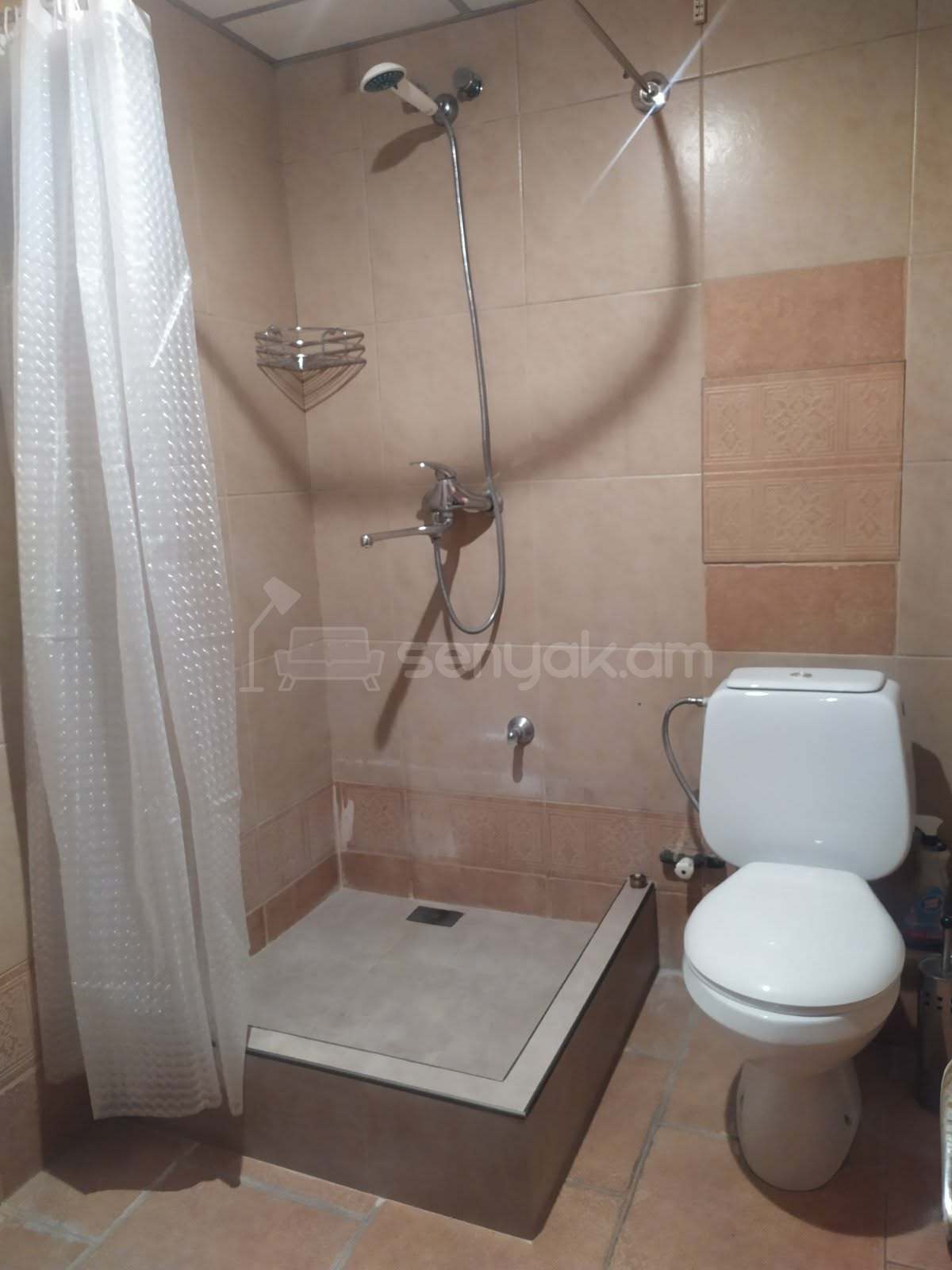 2 Սենյականոց Բնակարան Քարե Շենքում, 55քմ, 5/5 հարկ, Կապիտալ Վերանորոգված, Կահավորված, Արևկող