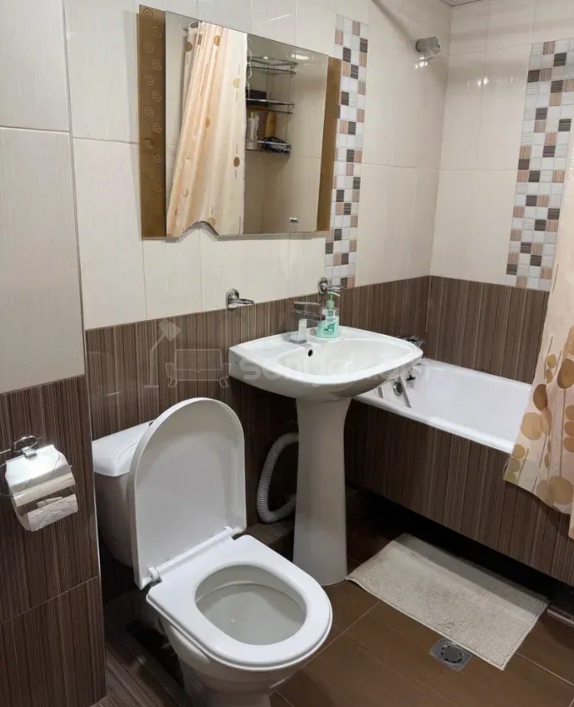2 Սենյականոց Բնակարան Քարե Շենքում, 60քմ, 4/5 հարկ, Նորմալ Վիճակում, Կահավորված