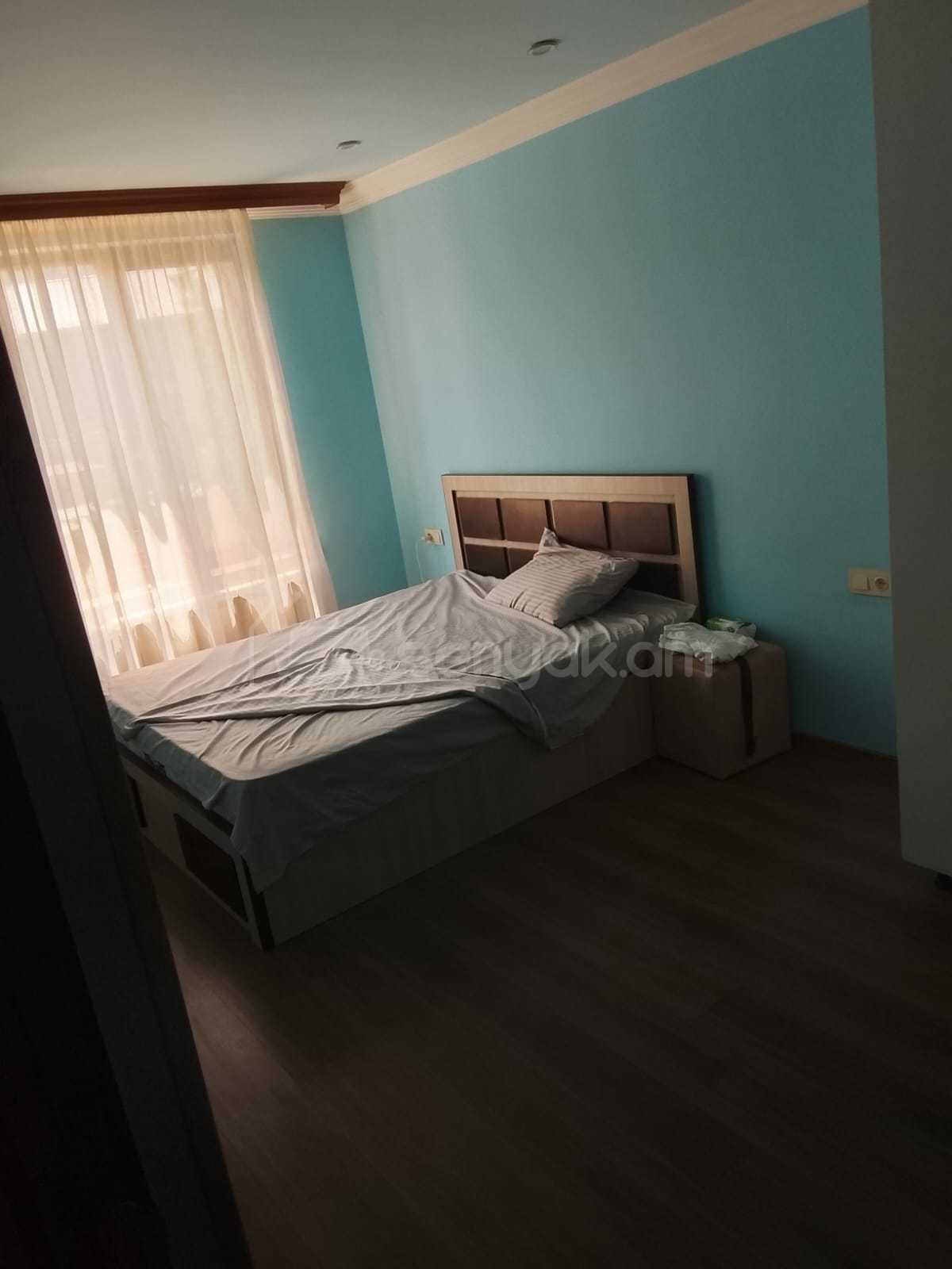 3 Սենյականոց Բնակարան, 74քմ, 2/4 հարկ, Կապիտալ Վերանորոգված, Կահավորված, Արևկող