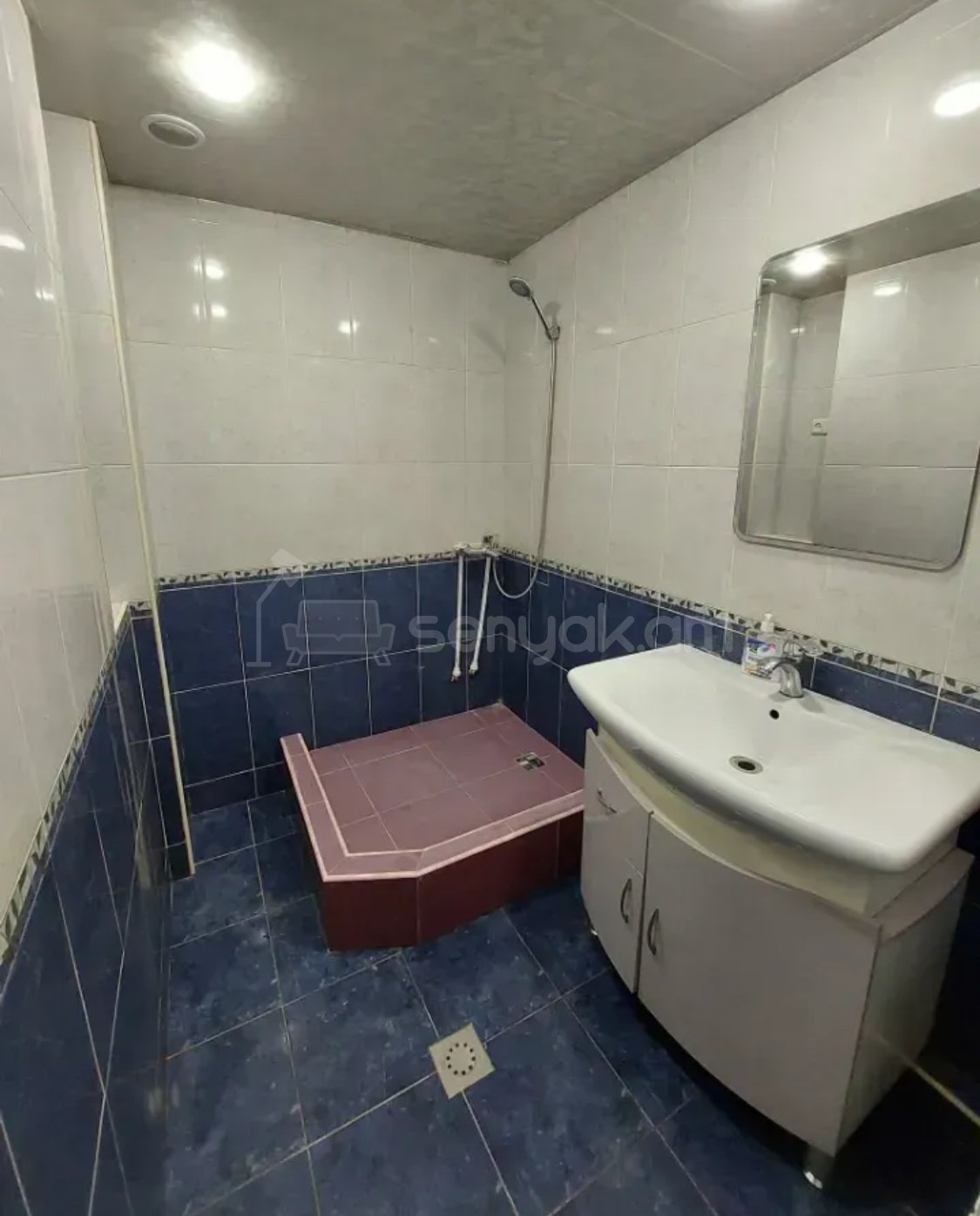 2 Սենյականոց Բնակարան, 63քմ, 3/8 հարկ, Նորմալ Վիճակում, Կահավորված