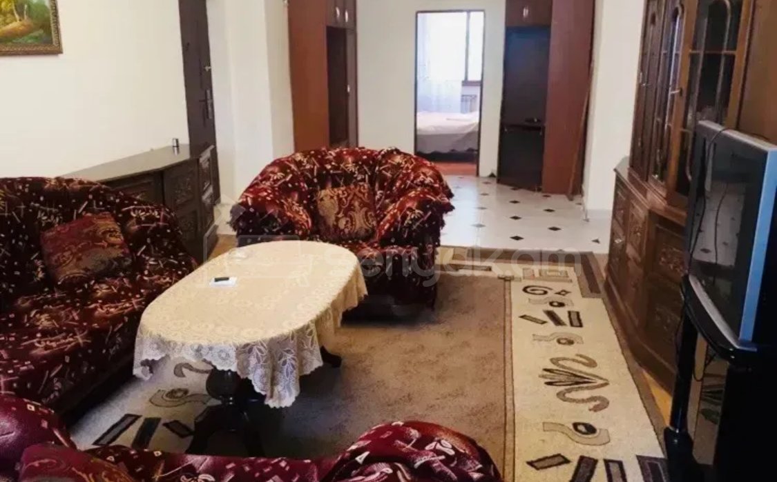 3 Սենյականոց Բնակարան, 99քմ, 2/9 հարկ, Կապիտալ Վերանորոգված, Կահավորված