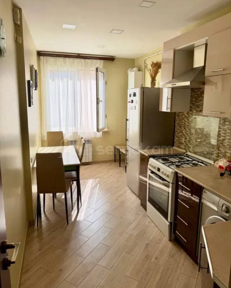 2 Սենյականոց Բնակարան, 47քմ, 6/9 հարկ, Կապիտալ Վերանորոգված