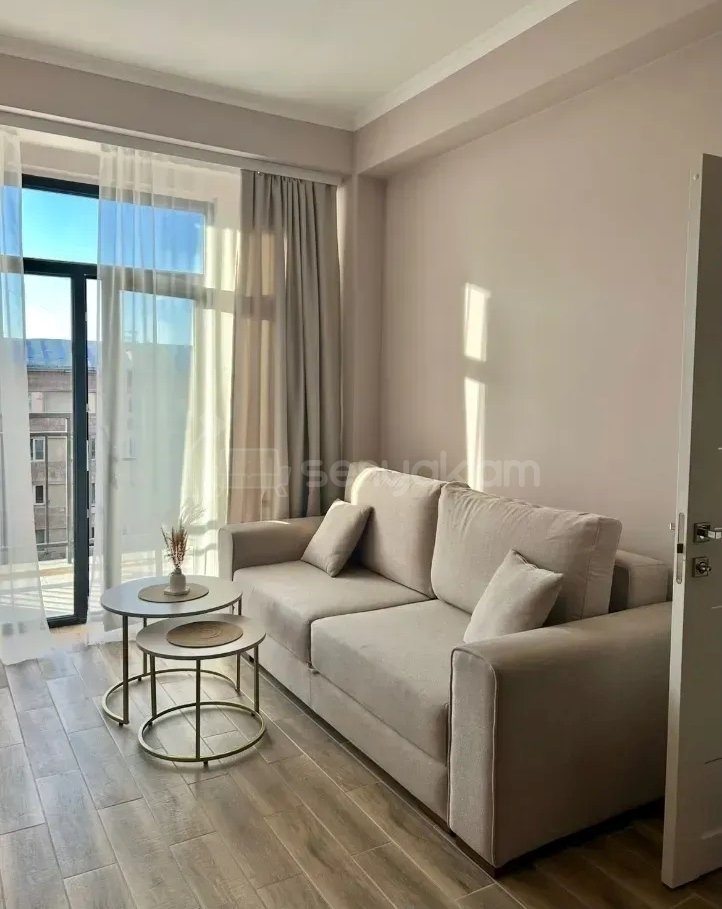 2 Սենյականոց Բնակարան Նորակառույցում, 41քմ, 5/7 հարկ, Կապիտալ Վերանորոգված