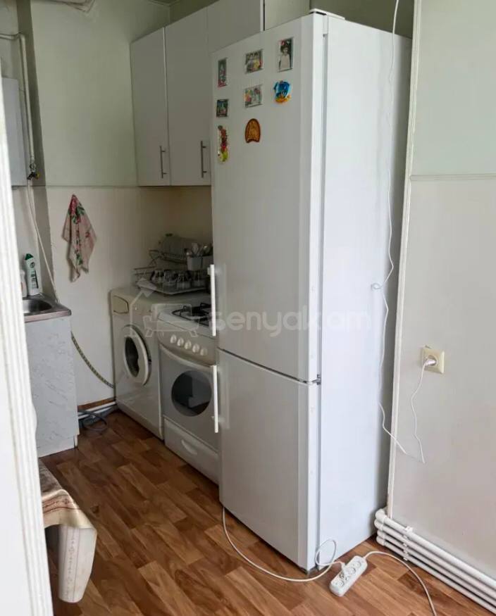 2 Սենյականոց Բնակարան Քարե Շենքում, 60քմ, 4/5 հարկ, Կոսմետիկ Վերանորոգված, Կահավորված
