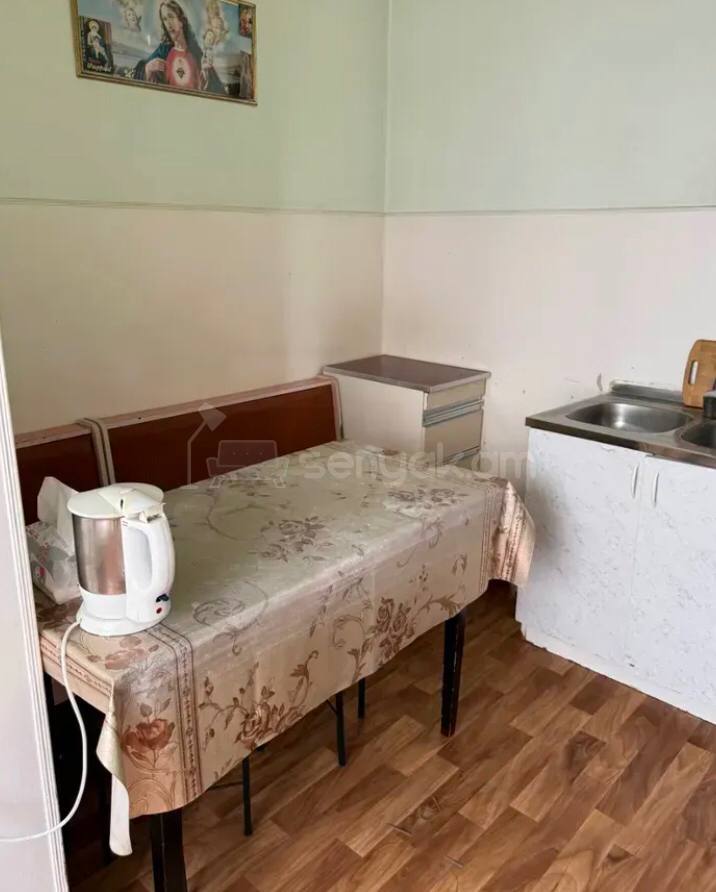 2 Սենյականոց Բնակարան Քարե Շենքում, 60քմ, 4/5 հարկ, Կոսմետիկ Վերանորոգված, Կահավորված