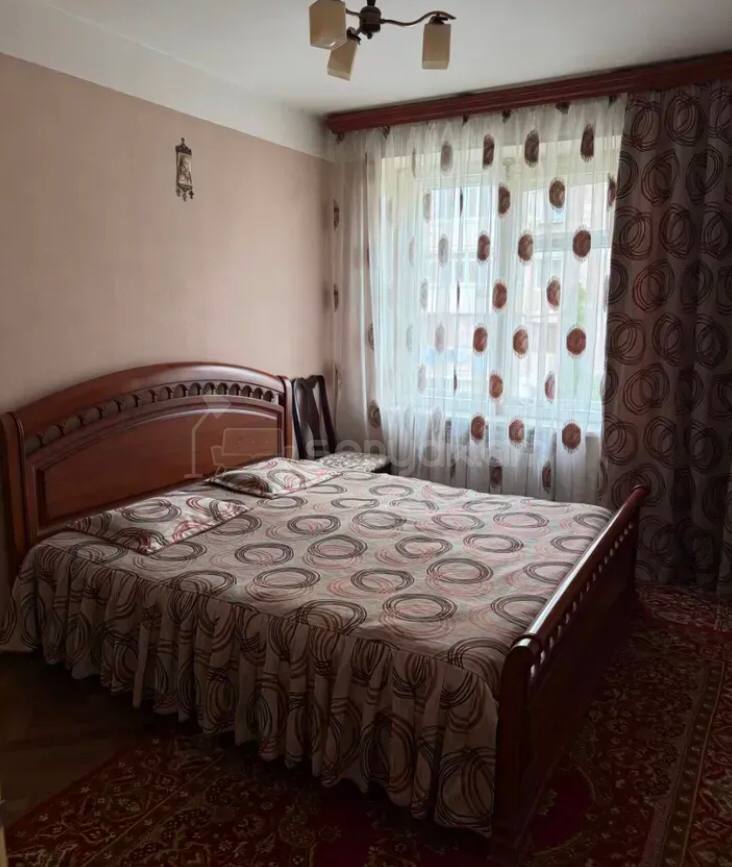 2 Սենյականոց Բնակարան Քարե Շենքում, 60քմ, 4/5 հարկ, Կոսմետիկ Վերանորոգված, Կահավորված