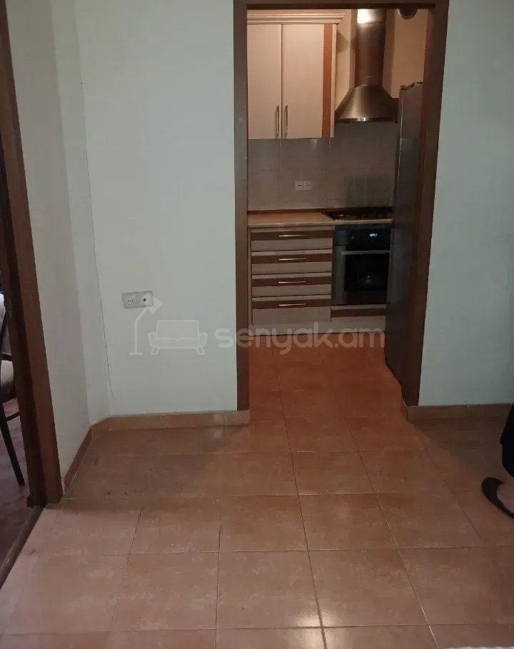3 Սենյականոց Բնակարան, 71քմ, 15/16 հարկ, Նորմալ Վիճակում