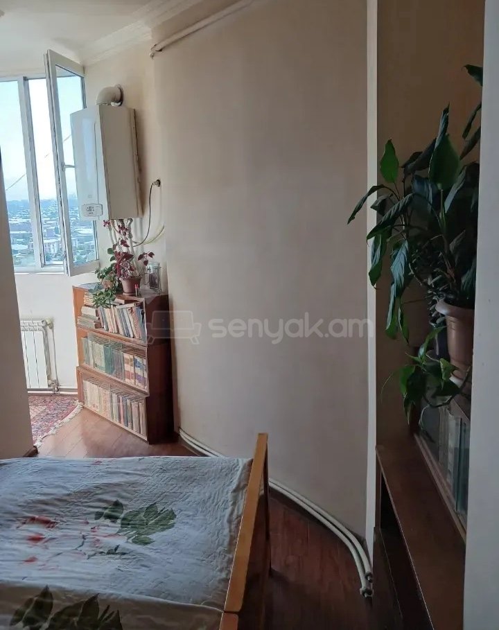 3 Սենյականոց Բնակարան, 71քմ, 15/16 հարկ, Նորմալ Վիճակում