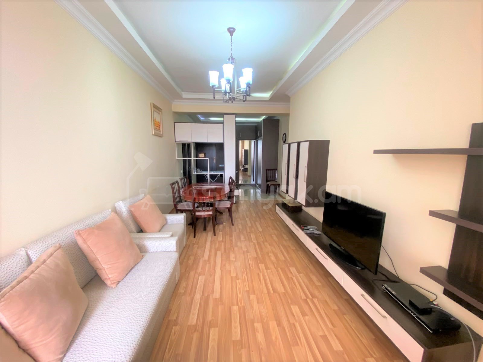 3 Սենյականոց Բնակարան Նորակառույցում, 80քմ, 15/18 հարկ, Կապիտալ Վերանորոգված