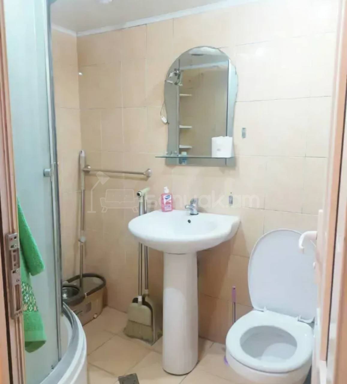 2 Սենյականոց Բնակարան Քարե Շենքում, 50քմ, 2/5 հարկ, Կապիտալ Վերանորոգված