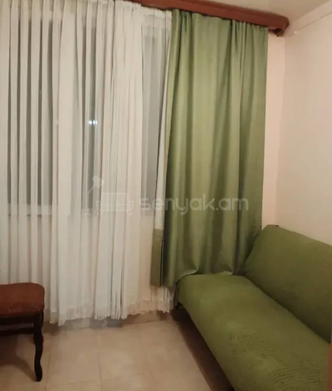 2 Սենյականոց Բնակարան Քարե Շենքում, 50քմ, 2/5 հարկ, Կապիտալ Վերանորոգված