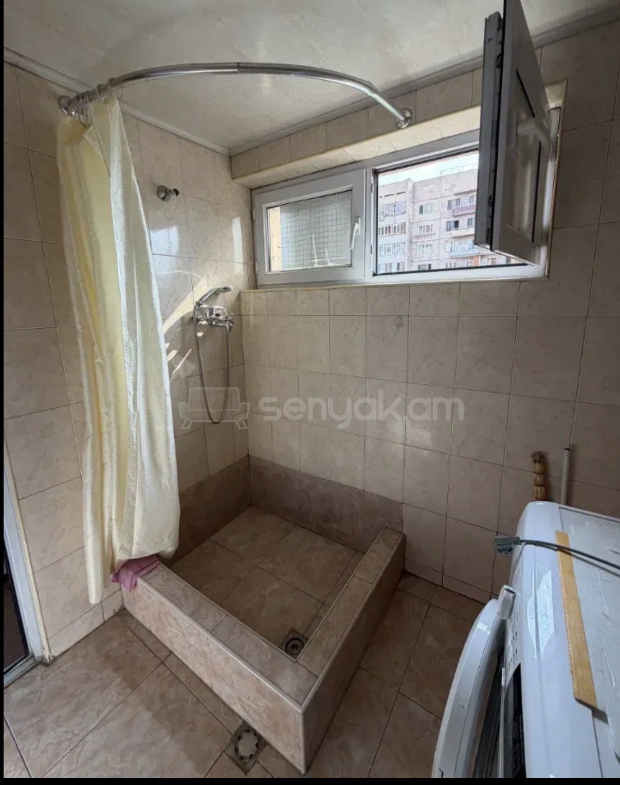 Քնելու Տեղ 4/4 հարկ