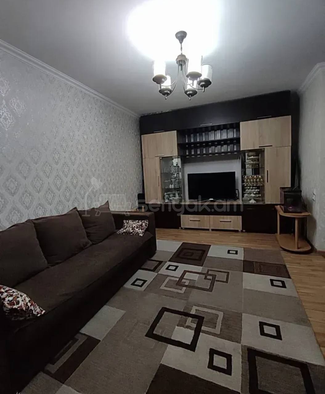 1 Սենյականոց Բնակարան Քարե Շենքում, 47քմ, 3/4 հարկ, Կոսմետիկ Վերանորոգված, Կահավորված
