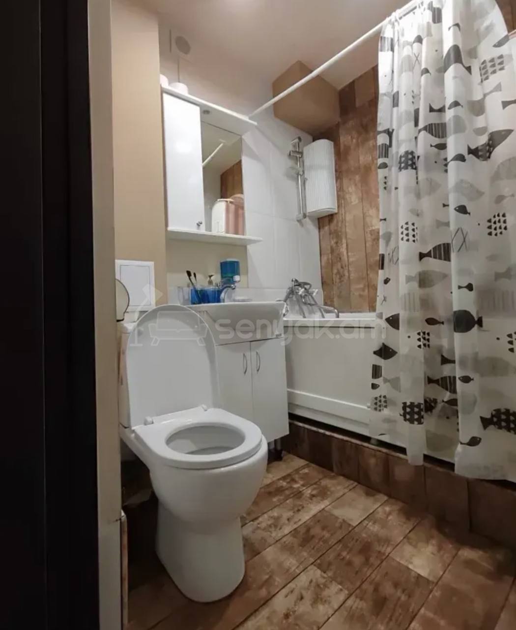 1 Սենյականոց Բնակարան Քարե Շենքում, 47քմ, 3/4 հարկ, Կապիտալ Վերանորոգված, Կահավորված