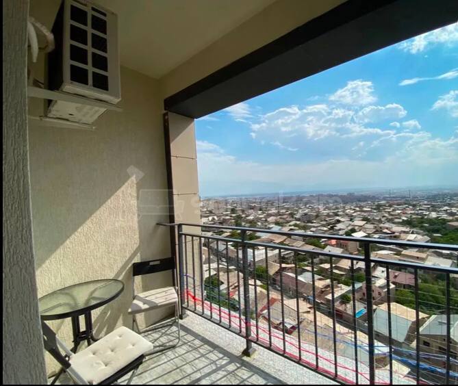 3 Սենյականոց Բնակարան, 57քմ, 14/14 հարկ, Կապիտալ Վերանորոգված