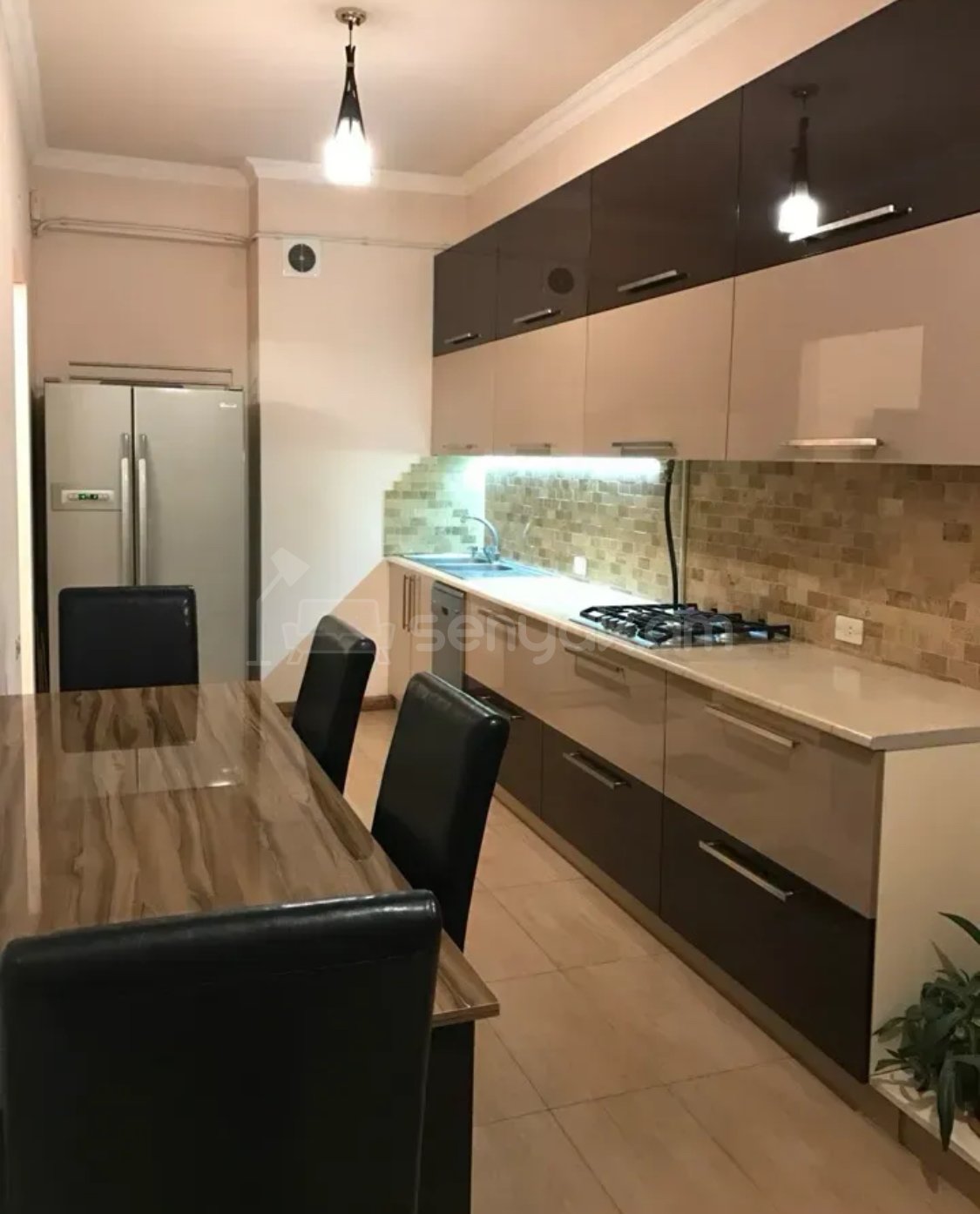 3 Սենյականոց Բնակարան Նորակառույցում, 100քմ, 7/11 հարկ, Կապիտալ Վերանորոգված, Կահավորված