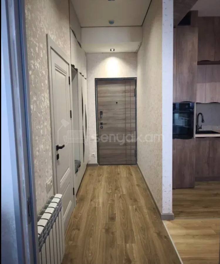 2 Սենյականոց Բնակարան Նորակառույցում, 57քմ, 1/4 հարկ, Կապիտալ Վերանորոգված, Կահավորված