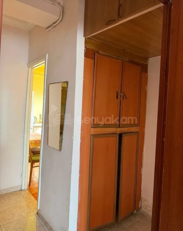 3 Սենյականոց Բնակարան, 70քմ, 4/9 հարկ, Նորմալ Վիճակում, Կահավորված