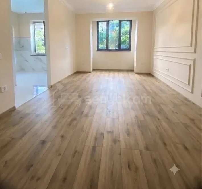 2 Սենյականոց Բնակարան, 35քմ, 2/4 հարկ, Կապիտալ Վերանորոգված