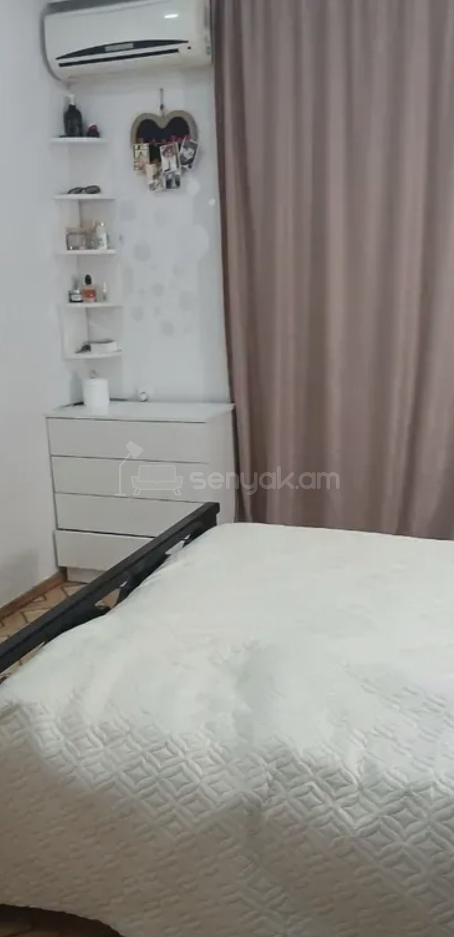 2 Սենյականոց Բնակարան Քարե Շենքում, 74քմ, 5/5 հարկ, Կապիտալ Վերանորոգված