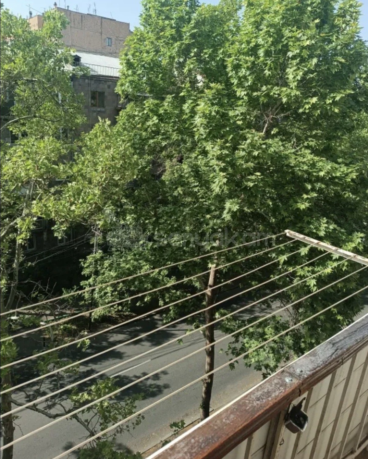 2 Սենյականոց Բնակարան Քարե Շենքում, 55քմ, 5/5 հարկ, Կապիտալ Վերանորոգված