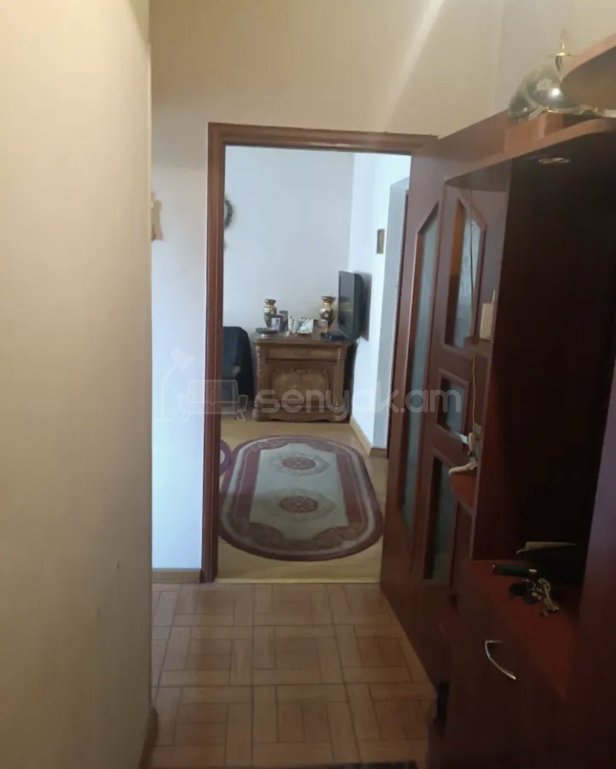 2 Սենյականոց Բնակարան Քարե Շենքում, 55քմ, 5/5 հարկ, Կապիտալ Վերանորոգված