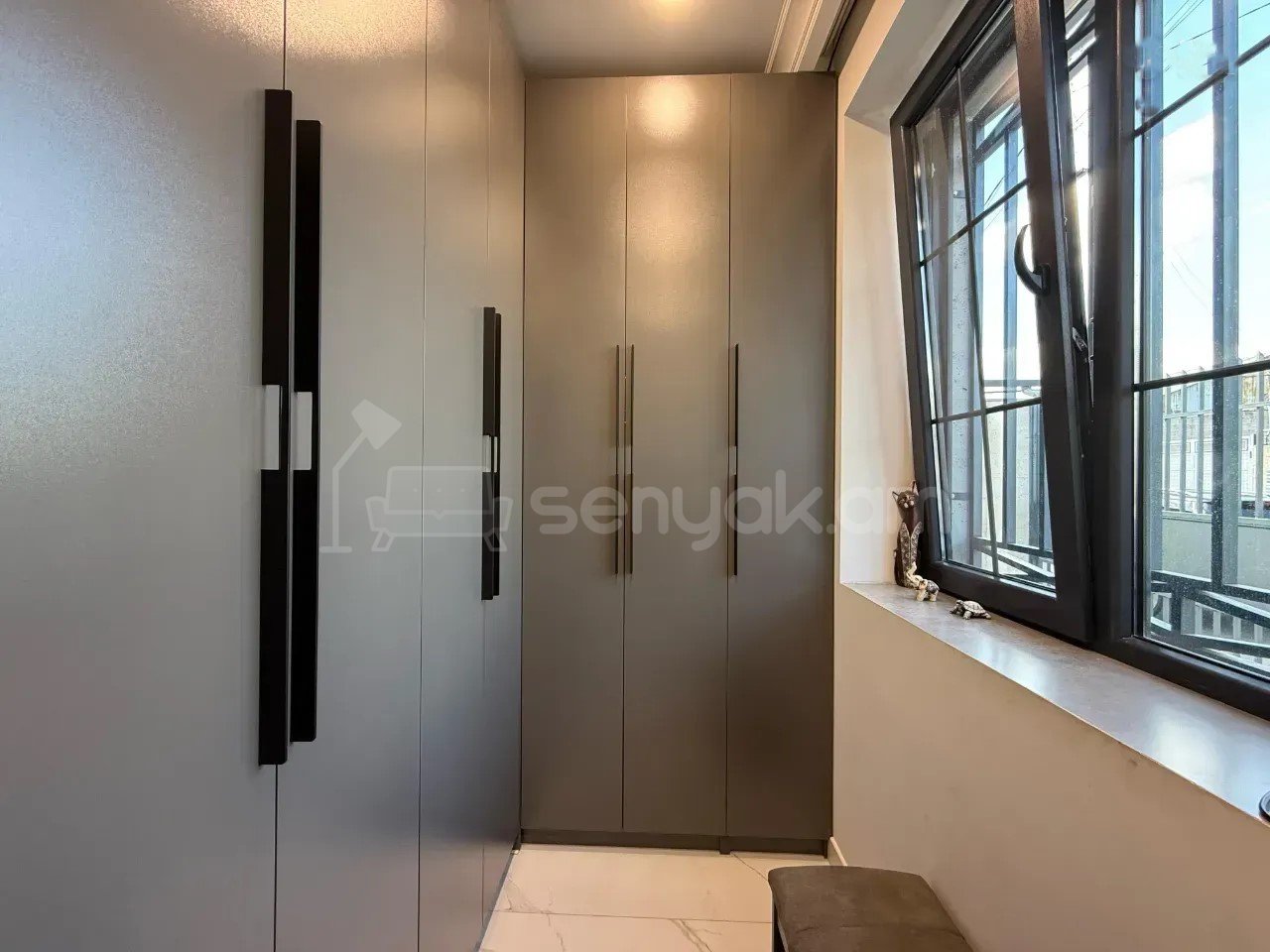 5 Սենյականոց Շքեղ Առանձնատուն, 245քմ, Ավտոտնակով