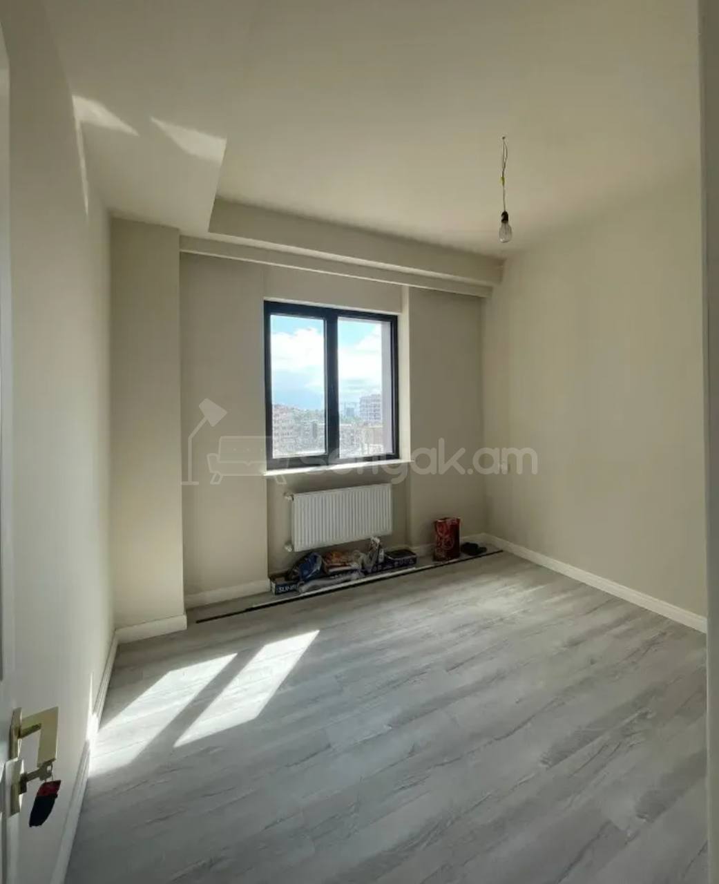 3 Սենյականոց Բնակարան, 72քմ, 2/9 հարկ, Զրոյական Վիճակում