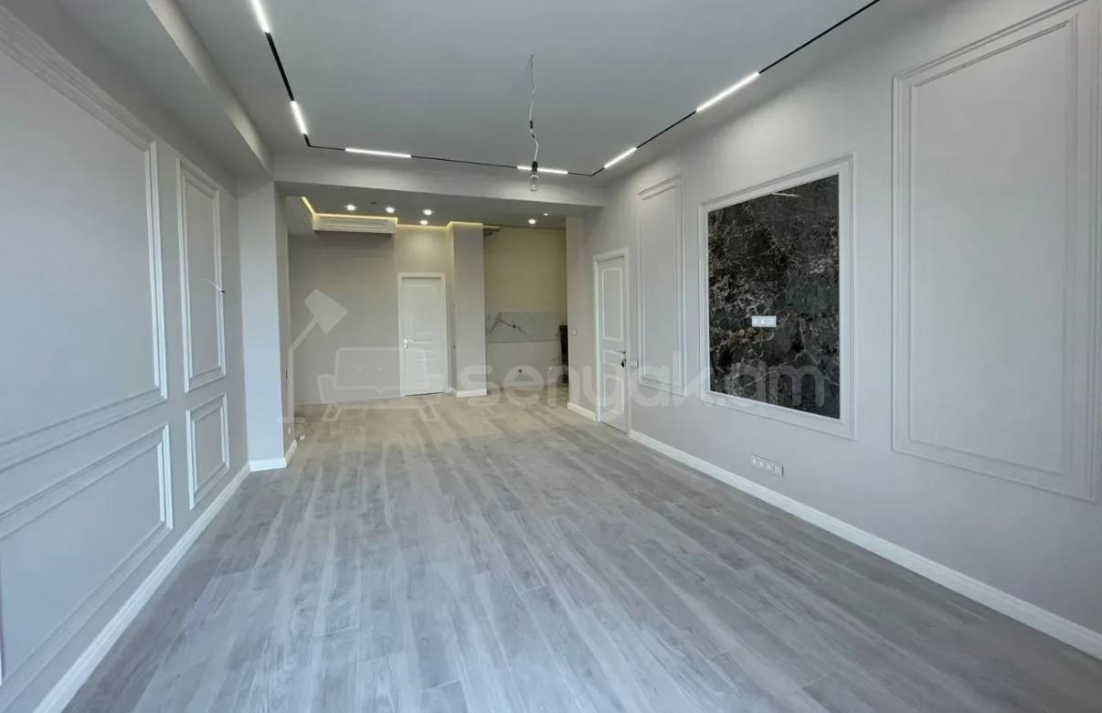 3 Սենյականոց Բնակարան, 72քմ, 2/9 հարկ, Կապիտալ Վերանորոգված