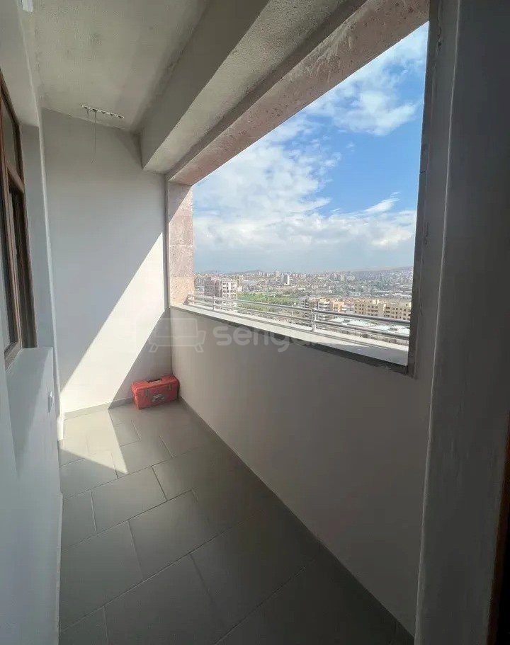 3 Սենյականոց Բնակարան Նորակառույցում, 102քմ, 10/14 հարկ, Կապիտալ Վերանորոգված