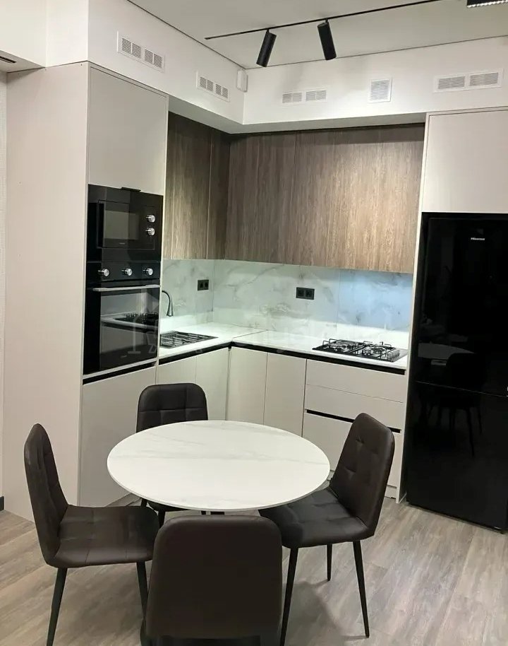 2 Սենյականոց Բնակարան, 51քմ, 14/16 հարկ, Դիզայներական Վերանորոգված